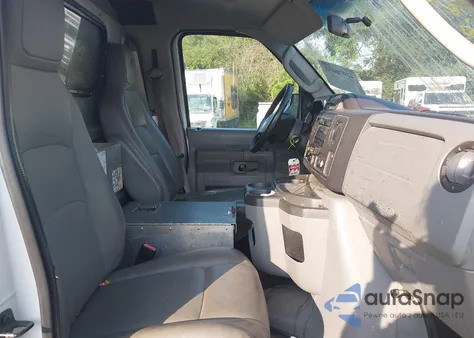 2012 Ford E-350 Super Duty Commercial из США, поврежденный, VIN 1FTSE3EL4CDB25028